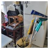 Dbl Shepherd Hook, Mops, Bath Pole