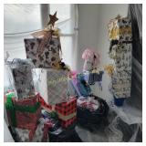 6 Christmas Package Tree Utopias.