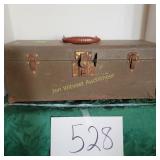 Vintage Metal with Tray Tool Box/fishing