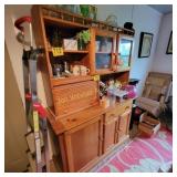 Dining Hutch( no contents)
