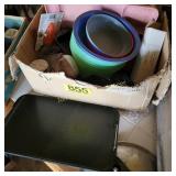 Bowls, Trays