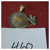 2 Pendants