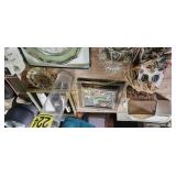Pictures, Vases