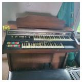 Hammond Organ