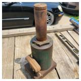 Bottle Jack