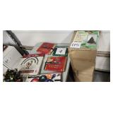 Christmas Tree, Decorations