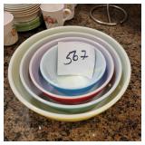 Pyrex Nesting Bowls