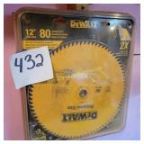 DeWalt Blade