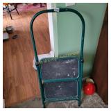 2 Step Step Ladder