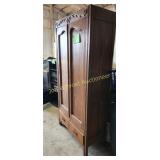 Wood Ward Robe