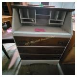 Desk 31x16x40