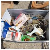 Box Full, Vtg Holder