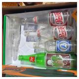 Vtg Pepsi, 7 UP Pop Bottles