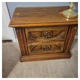 End/Night Stand