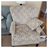 Sitting Chair Matches lot 550,551