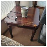 Square End Table matches Lot 553