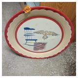 Vtg Plate features a classic  American