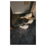 3 Ceramic ducks