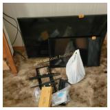 2 Flat Screen TV