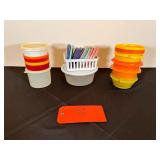 Vintage Tupperware w/ Lids