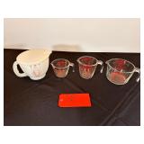 Pyrex Measuring Cups Set of 4