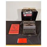 Vintage Royal Typewriter: Quiet Deluxe w/ Case