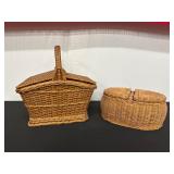 Set of Two Vintage Wicker Picnic Baskets