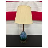 Mid-Century Table Lamp With Ceramic Base and Shade
