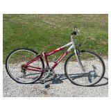 Giant Cypress Bicycle