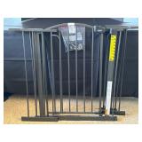 Child Safety Gate With Hardware