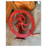 Red Cast Iron Standard Manufacturing Co. Grinder
