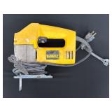 DeWalt DW318 VS Orbital Jig Saw with Cord