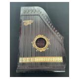 Menzenhauerï¿½s Guitar Zither