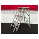 Three-Tier Folding Step Ladder