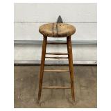 Wooden Stool with Four Rungs