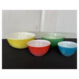 Pyrex Primary Colors Mixing Bowls