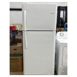 Frigidaire Top-Freezer Refrigerator