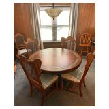 Round Wood Dining Table With Chairs