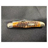Vintage Pocket Knife with Two Blade Design