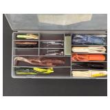 Flying Lures Fishing Set in Plastic Case