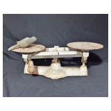 Penn Scale Balance with Metal Scoop