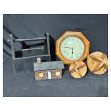 Wooden Dï¿½cor and Clock