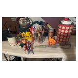 Vintage kitchen, includes a large collection of