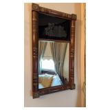 Wall mirror, with a black mirror glass top