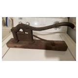 Antique iron cigar, leaf cutter, attached to