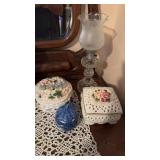 Para vintage boudoir lamps, circa 1940s 50s press
