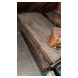 Extra large storage trunk, lid is loose from the