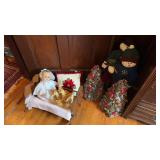Holiday Christmas lot, includes a heart-shaped