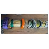 Collection of 20 jewelry bracelets, mostly