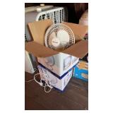 2 Oscillating desk fans like new in the original